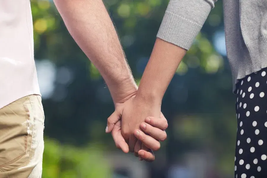 Llamera Abogadas - asesoramiento a parejas de hecho en León